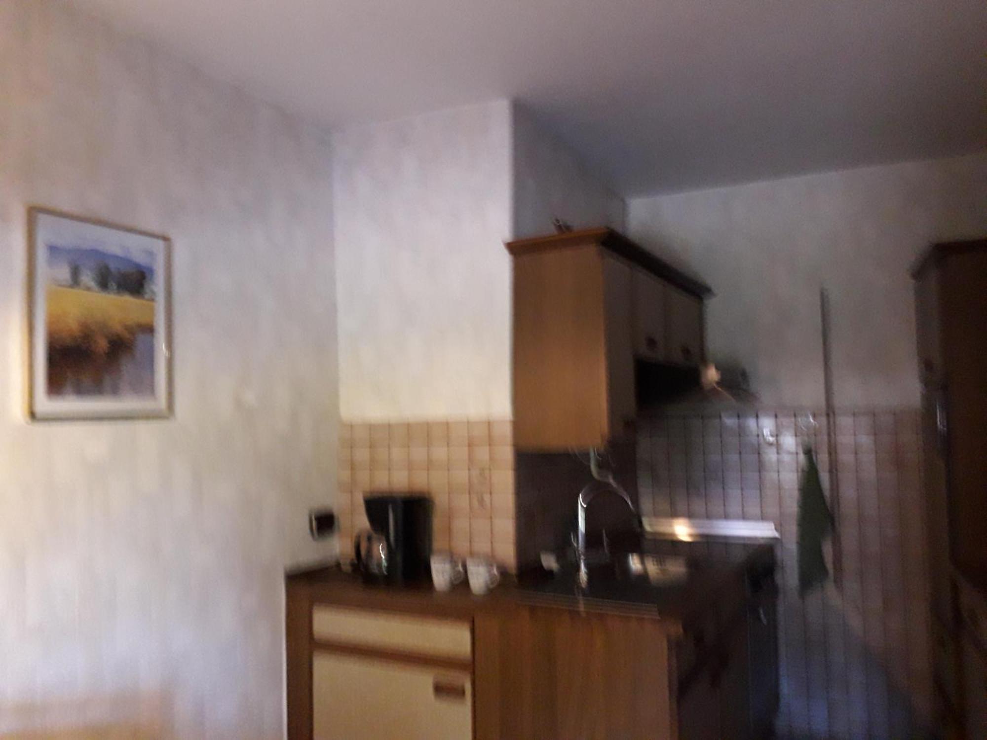 Geraeumiges Ferienhaus Beverungen Bagian luar foto